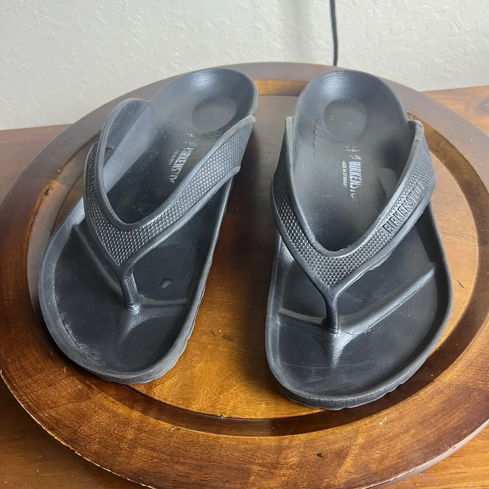 Birkenstock Unisex Mens 10 Women's 12 Honolulu EVA Sandals Gray Flip-Flop Molded